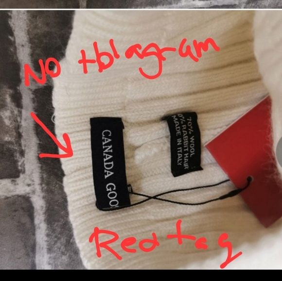 **BUYER BEWARE** Fake/ Counterfeit /Imitation Canada Goose hats & other apparel - Picture 3 of 12